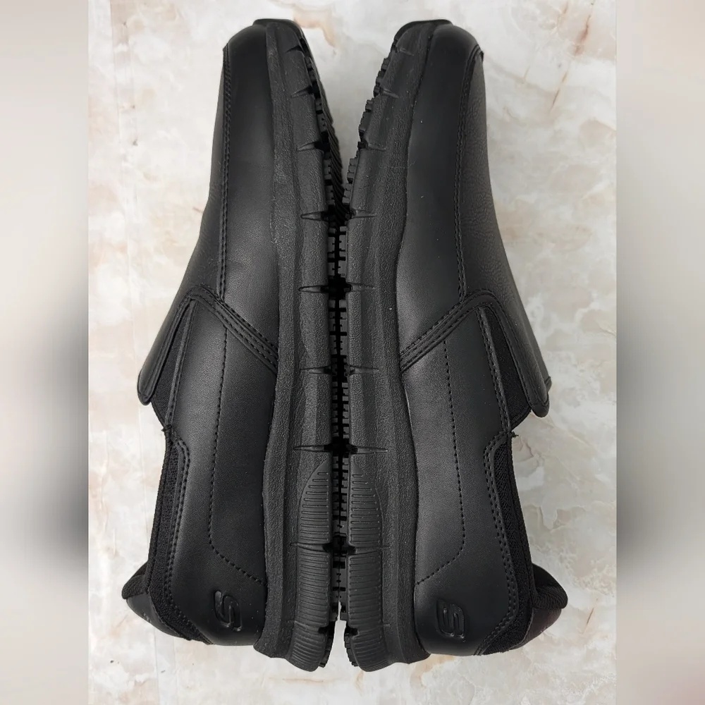 Skechers  Work SLIP RESISTANT MEMORY FOAM Men Size 11